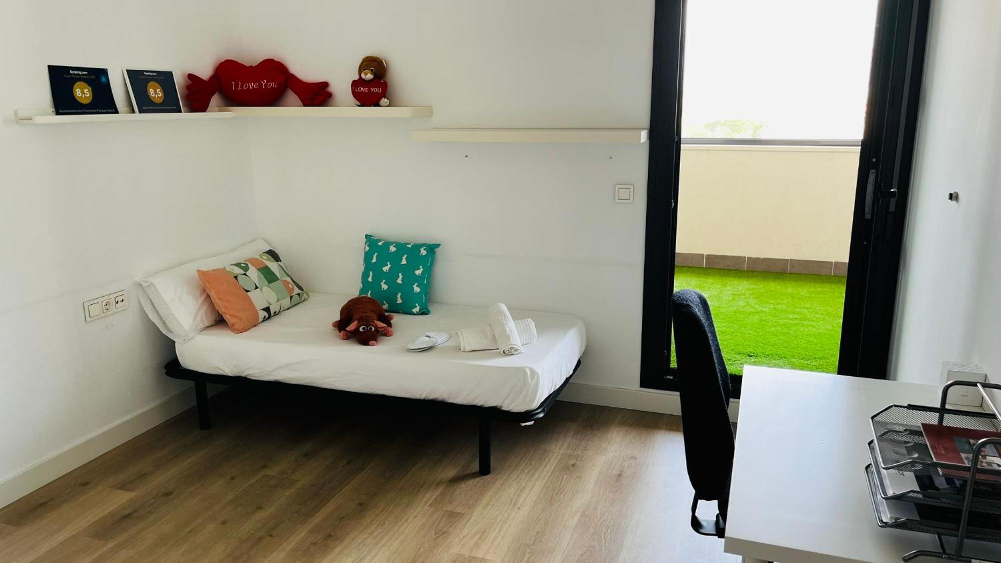 شقة Atico Con Piscina Y Vistas Al Mar Habitat Litoral مالقة المظهر الخارجي الصورة
