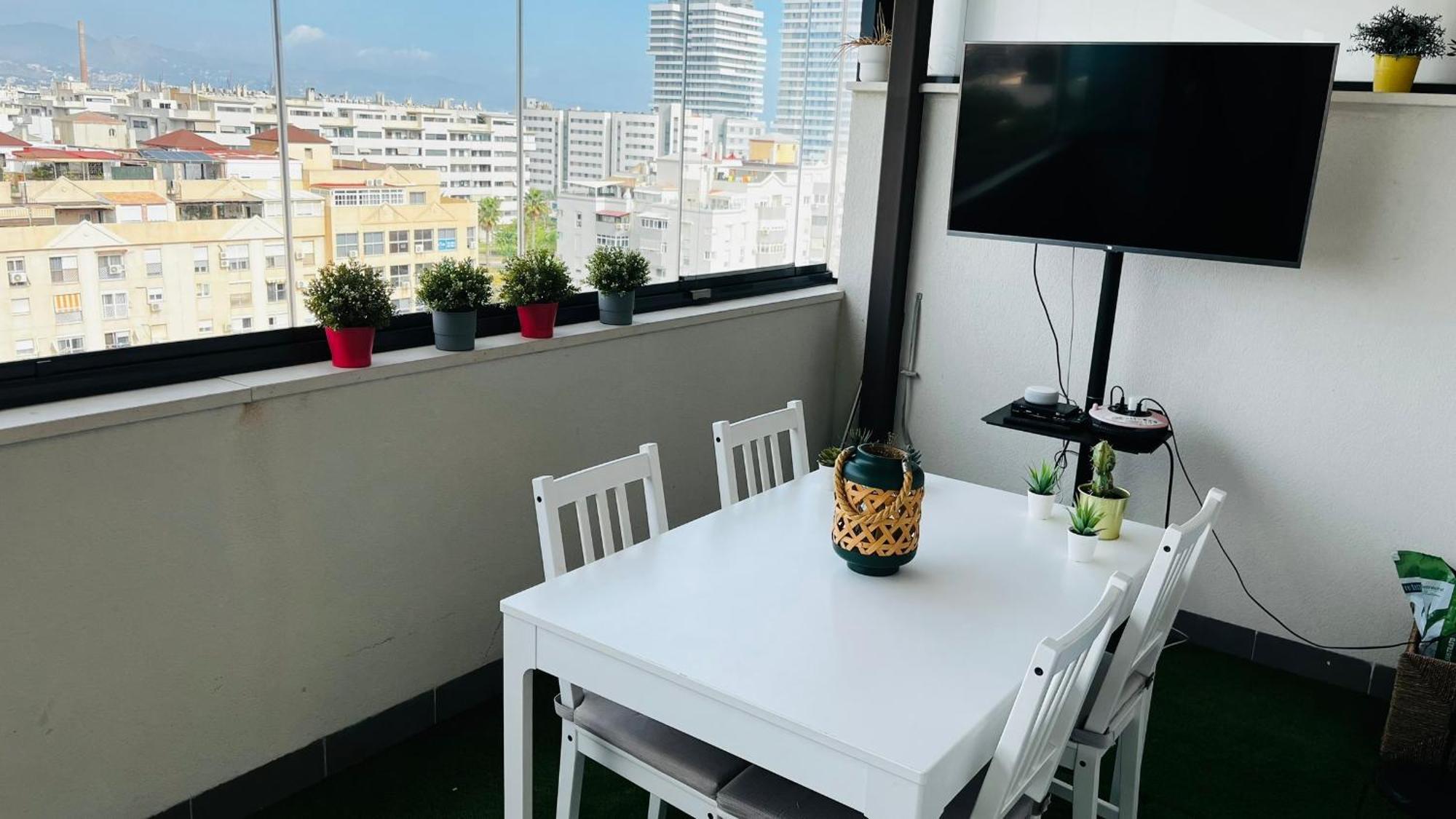 شقة Atico Con Piscina Y Vistas Al Mar Habitat Litoral مالقة المظهر الخارجي الصورة