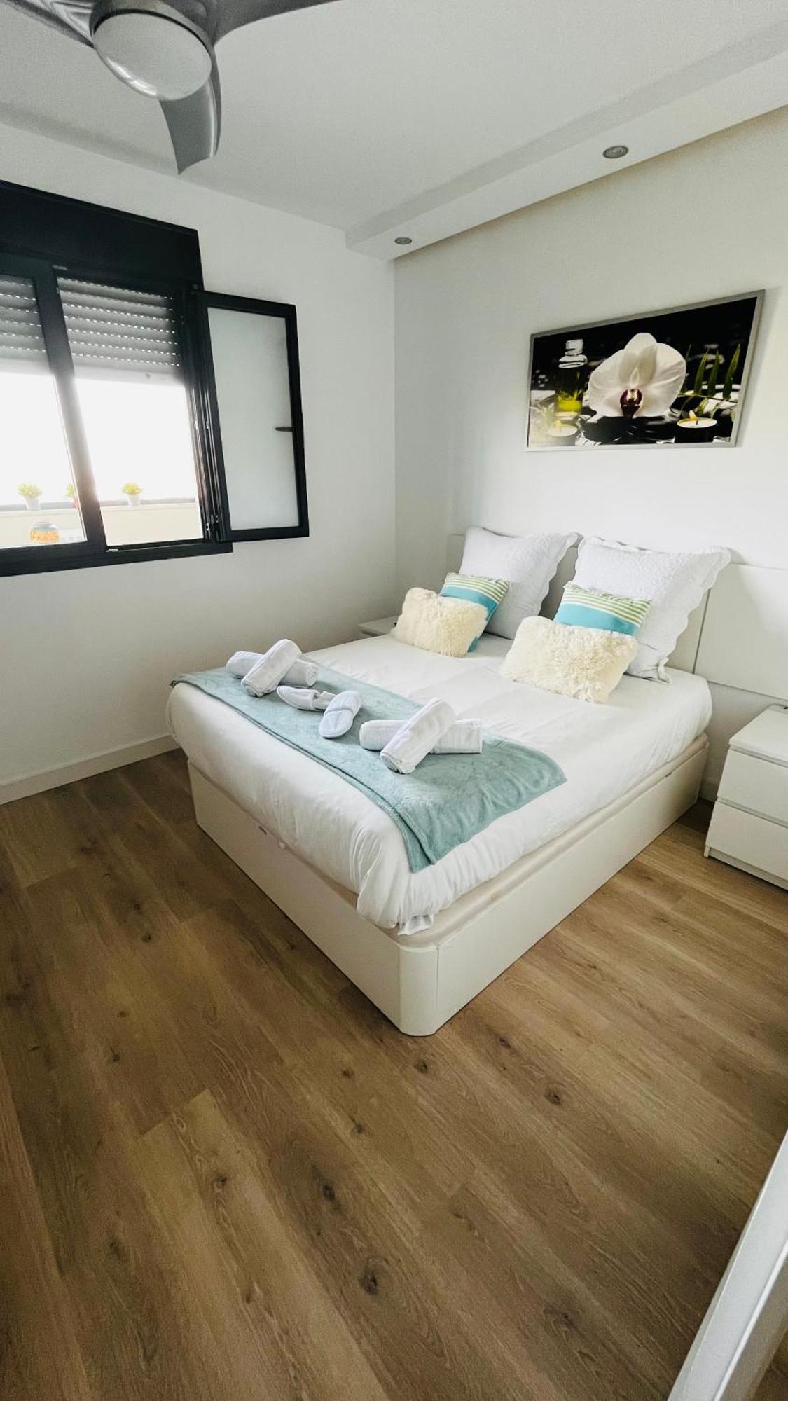 شقة Atico Con Piscina Y Vistas Al Mar Habitat Litoral مالقة المظهر الخارجي الصورة